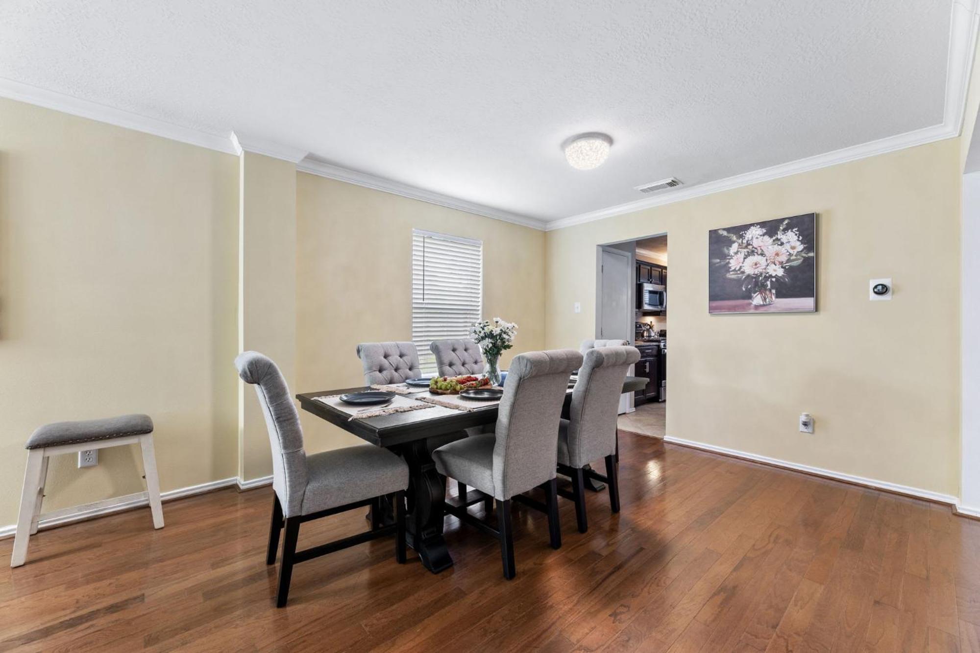 Brand New 4br 2ba With Hot Tub Houston